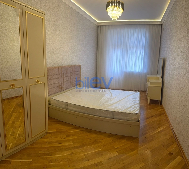 Aylıq Kirayə 3 otaqlı Yeni Tikili bina evi  118m², Sumqayıt