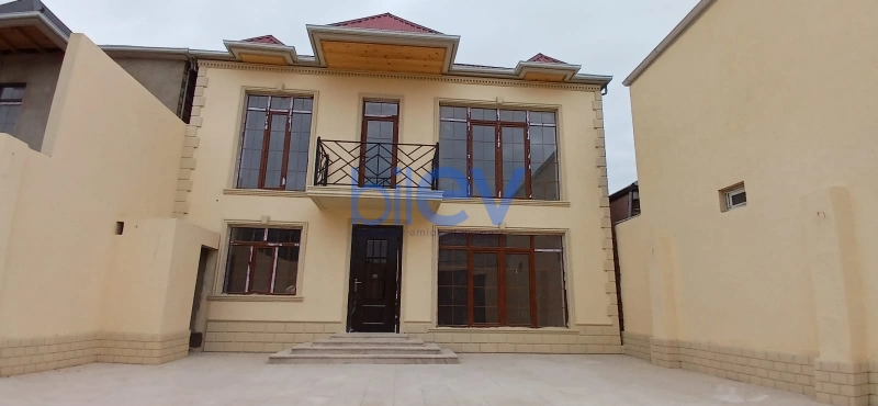 Satış 8 otaqlı Həyət evi  272m², Bakı