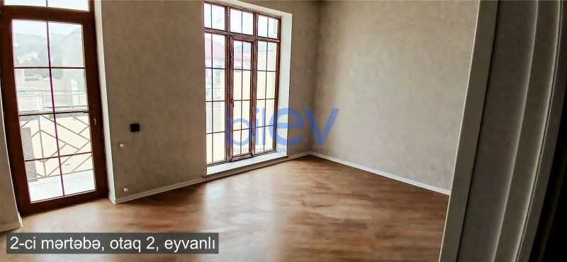 Satış 8 otaqlı Həyət evi  272m², Bakı