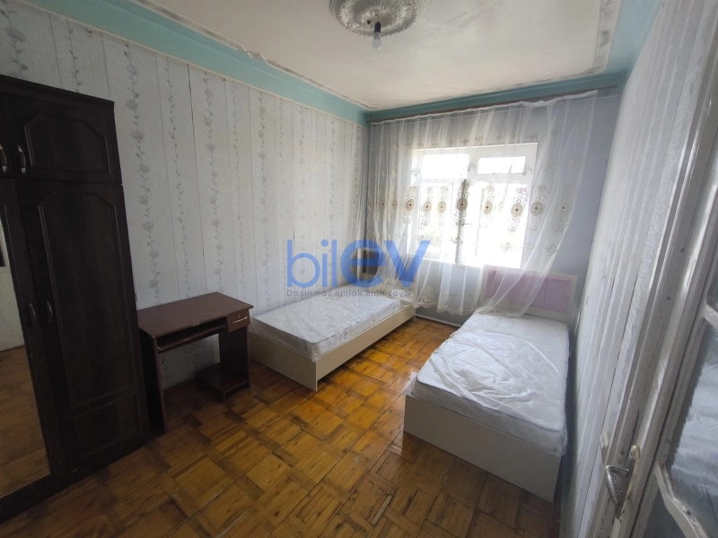 Aylıq Kirayə 4 otaqlı Köhnə Tikili bina evi  86m², Sumqayıt