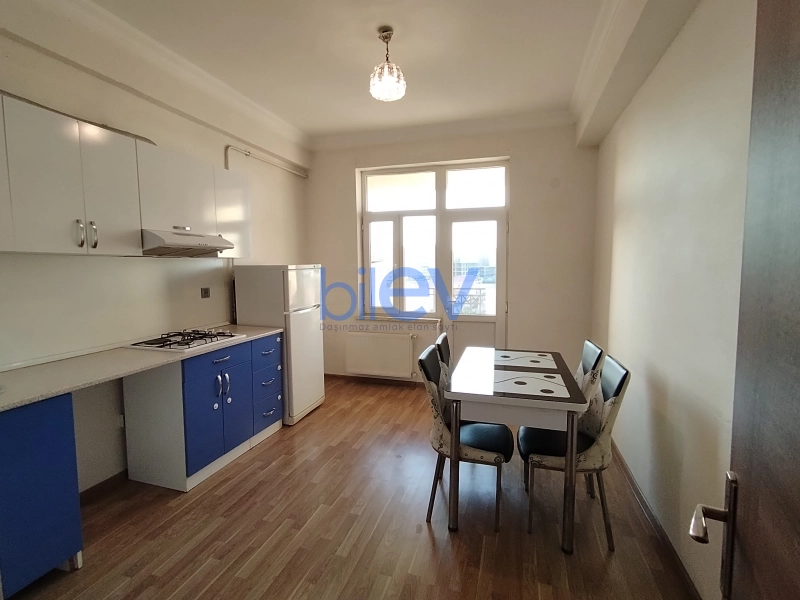 Aylıq Kirayə 2 otaqlı Yeni Tikili bina evi  85m², Bakı