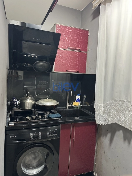 Satış 3 otaqlı Köhnə Tikili bina evi  65m², Sumqayıt