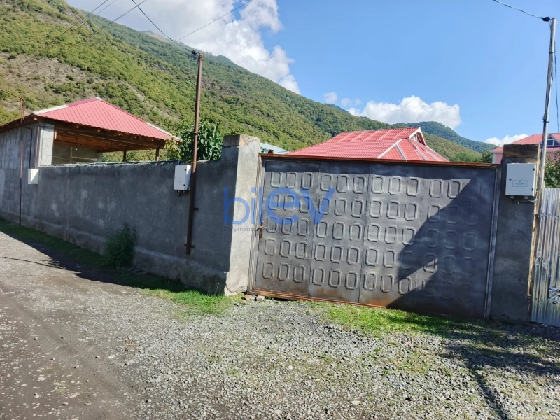 Satış 3 otaqlı Həyət evi  125m², Qax
