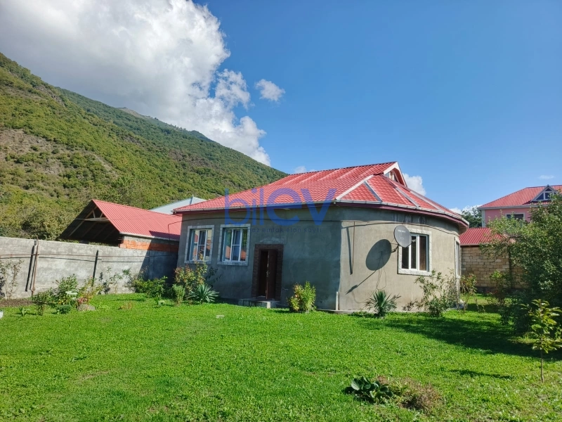 Satış 3 otaqlı Həyət evi  125m², Qax