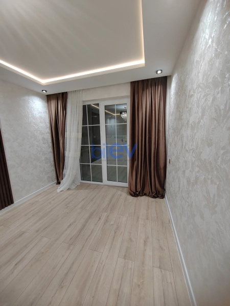 Satış 2 otaqlı Köhnə Tikili bina evi  50m², Sumqayıt
