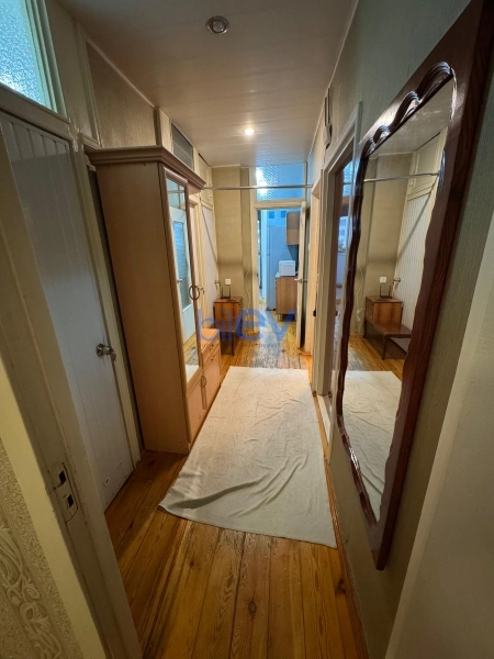 Satış 2 otaqlı Köhnə Tikili bina evi  60m², Bakı
