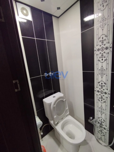 Satış 4 otaqlı Yeni Tikili bina evi  132m², Xırdalan