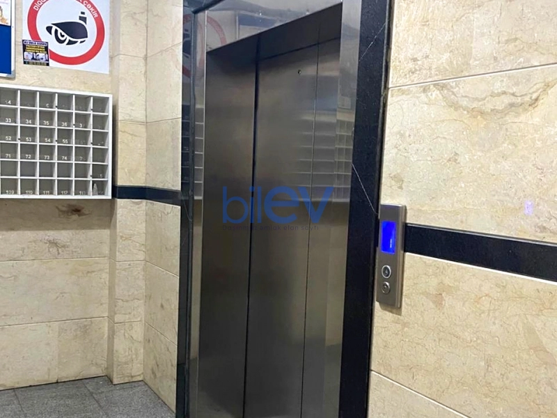 Satış 2 otaqlı Yeni Tikili bina evi  111m², Bakı