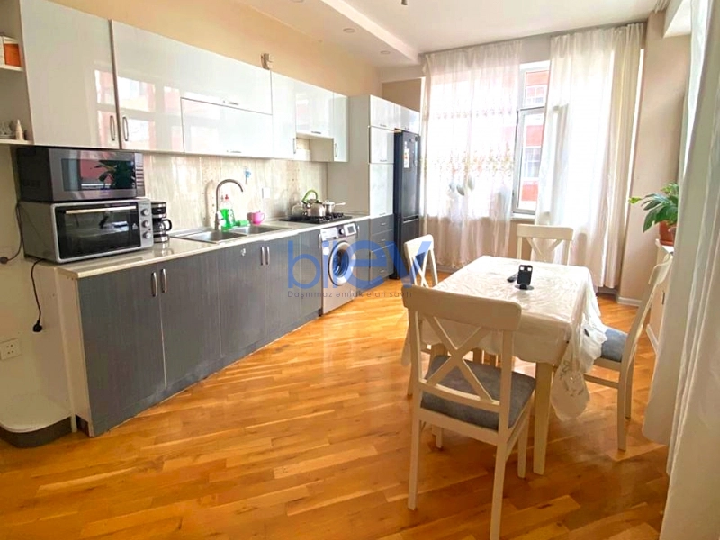 Satış 2 otaqlı Yeni Tikili bina evi  111m², Bakı