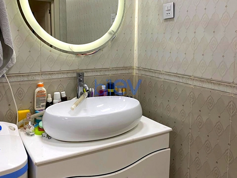 Satış 2 otaqlı Yeni Tikili bina evi  111m², Bakı
