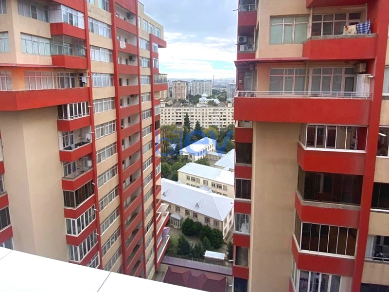 Satış 2 otaqlı Yeni Tikili bina evi  111m², Bakı