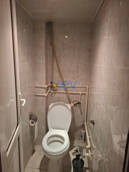 Satış 3 otaqlı Köhnə Tikili bina evi  85m², Bakı