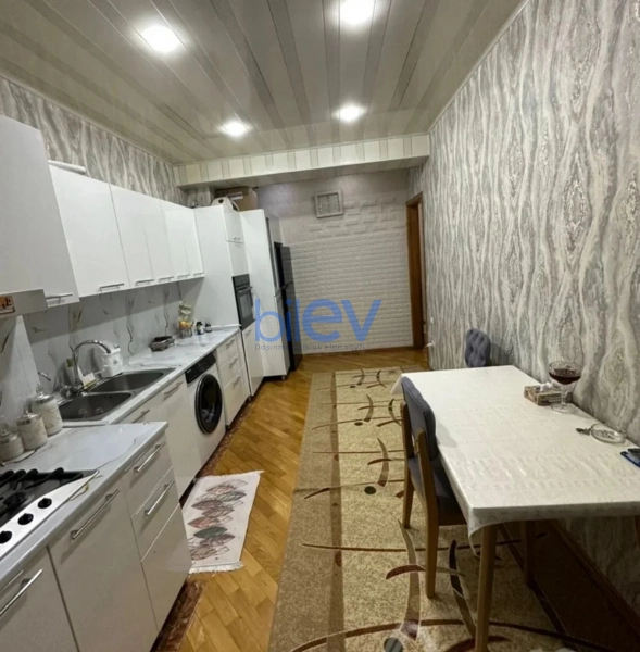 Satış 2 otaqlı Yeni Tikili bina evi  94m², Bakı