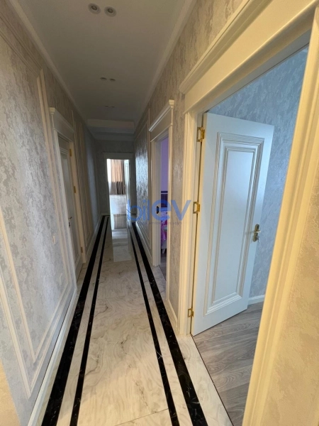 Satış 4 otaqlı Yeni Tikili bina evi  186m², Bakı