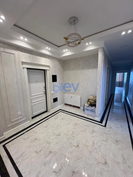 Satış 4 otaqlı Yeni Tikili bina evi  186m², Bakı