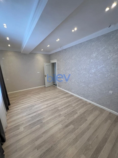 Satış 4 otaqlı Yeni Tikili bina evi  186m², Bakı