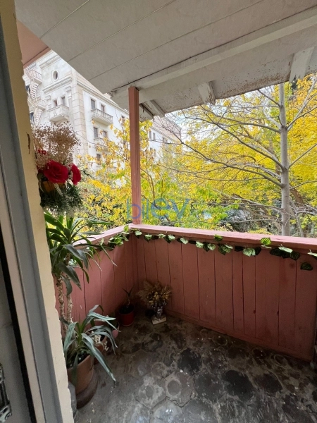 Satış 3 otaqlı Köhnə Tikili bina evi  80m², Bakı