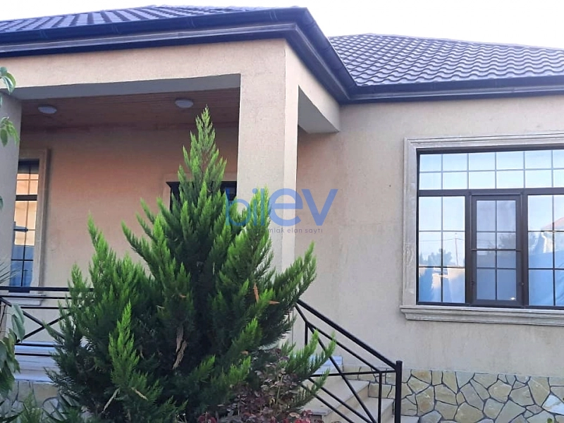 Satış 4 otaqlı Həyət evi  140m², Bakı