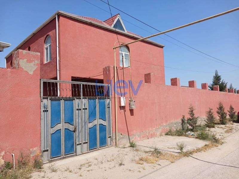 Satış 5 otaqlı Həyət evi  200m², Bakı