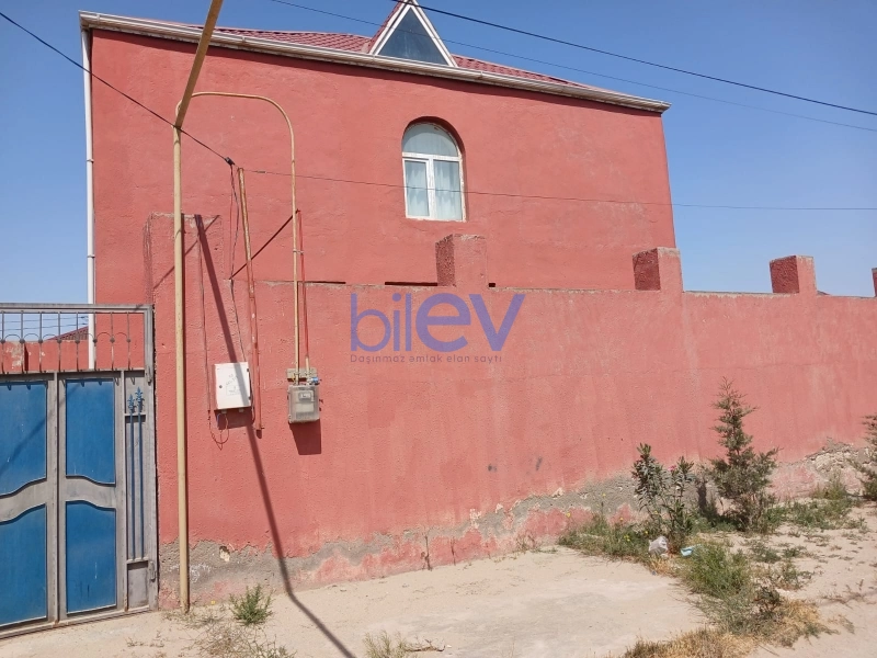 Satış 5 otaqlı Həyət evi  200m², Bakı
