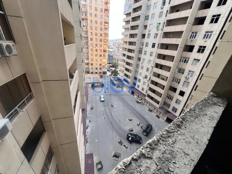 Satış 3 otaqlı Yeni Tikili bina evi  184m², Bakı