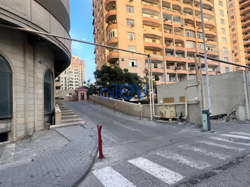 Satış 3 otaqlı Yeni Tikili bina evi  184m², Bakı