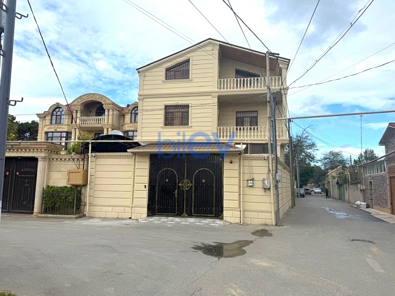 Satış 4 otaqlı Həyət evi  255m², Bakı