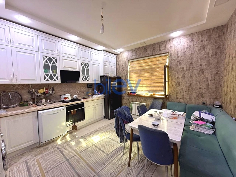 Satış 4 otaqlı Həyət evi  255m², Bakı