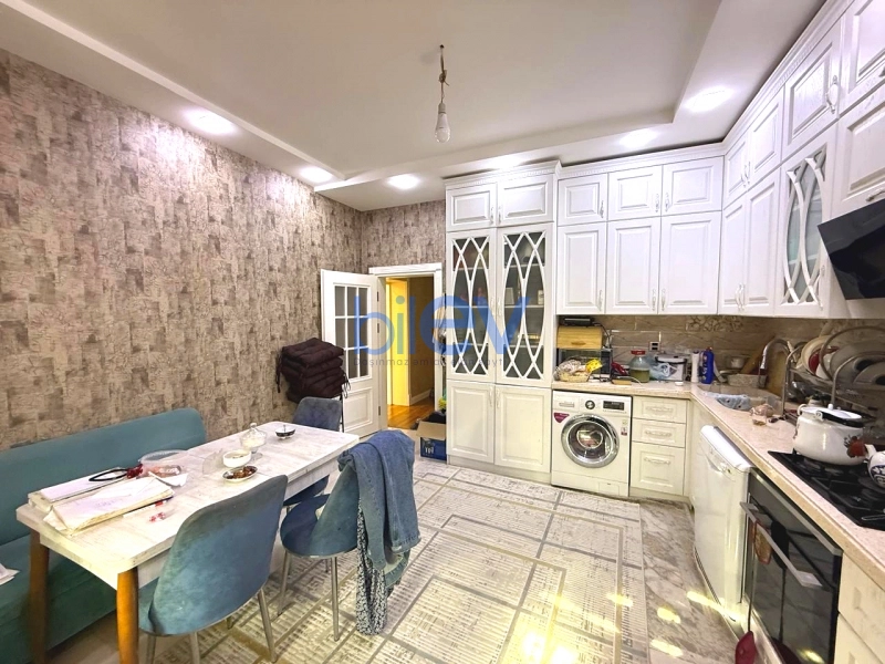 Satış 4 otaqlı Həyət evi  255m², Bakı