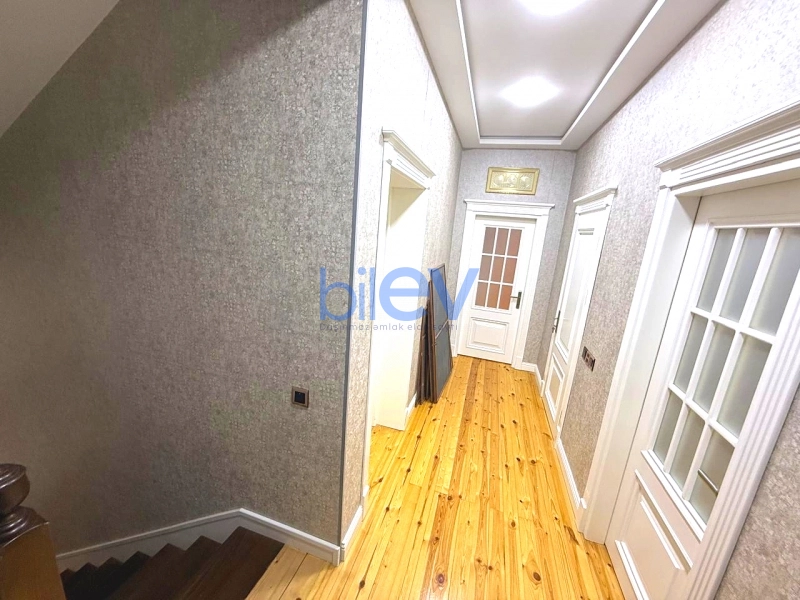 Satış 4 otaqlı Həyət evi  255m², Bakı