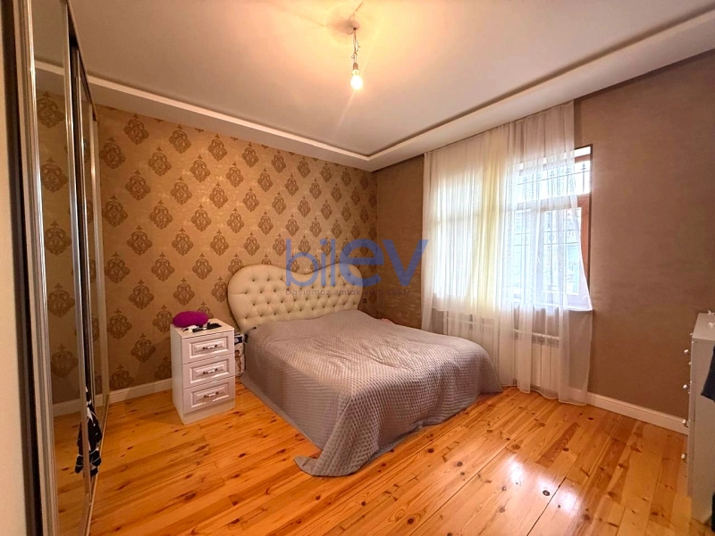 Satış 4 otaqlı Həyət evi  255m², Bakı