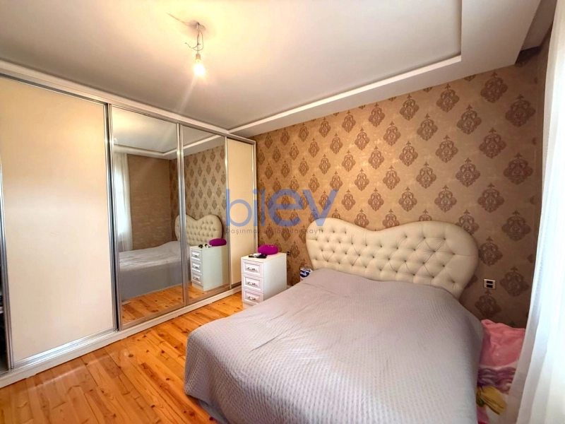 Satış 4 otaqlı Həyət evi  255m², Bakı