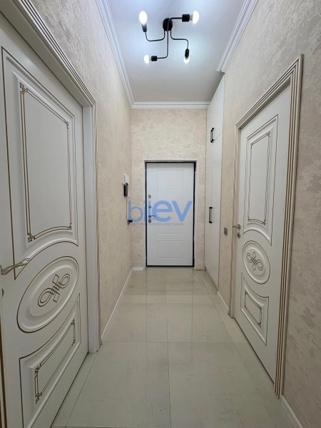 Aylıq Kirayə 2 otaqlı Yeni Tikili bina evi  45m², Bakı