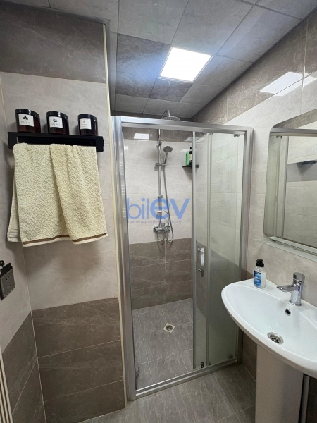Aylıq Kirayə 2 otaqlı Yeni Tikili bina evi  45m², Bakı