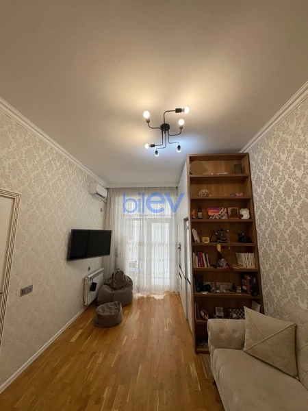 Aylıq Kirayə 2 otaqlı Yeni Tikili bina evi  45m², Bakı