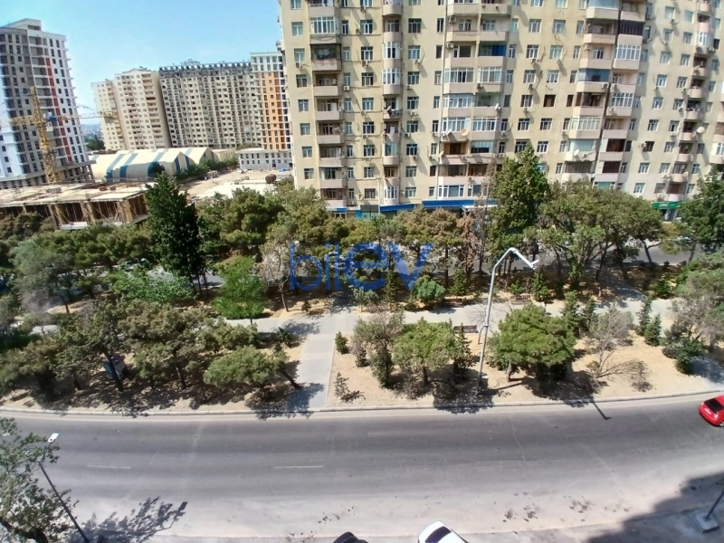 Aylıq Kirayə 1 otaqlı Yeni Tikili bina evi  38m², Bakı