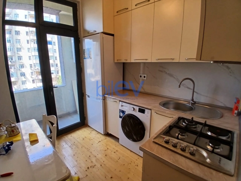 Aylıq Kirayə 1 otaqlı Yeni Tikili bina evi  38m², Bakı