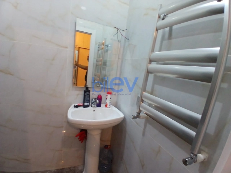 Aylıq Kirayə 1 otaqlı Yeni Tikili bina evi  38m², Bakı