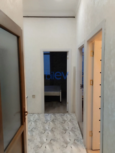 Aylıq Kirayə 3 otaqlı Yeni Tikili bina evi  55m², Bakı