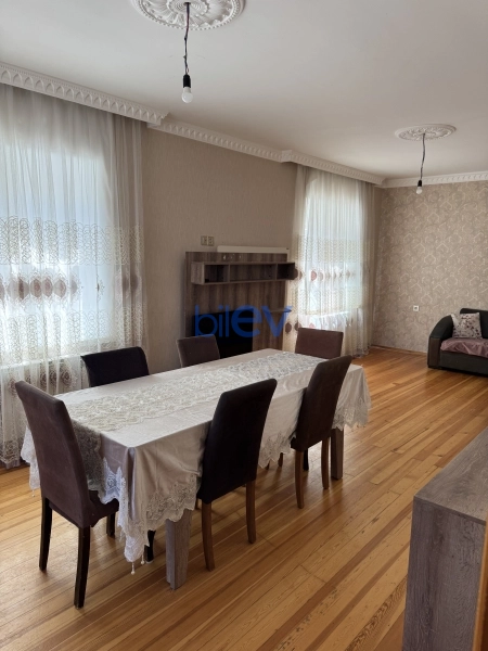 Satış 7 otaqlı Həyət evi  258m², Bakı