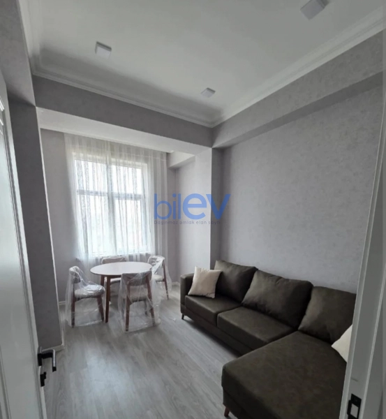 Aylıq Kirayə 2 otaqlı Köhnə Tikili bina evi  59m², Bakı