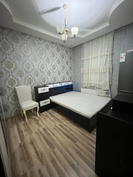 Aylıq Kirayə 2 otaqlı Köhnə Tikili bina evi  67m², Bakı