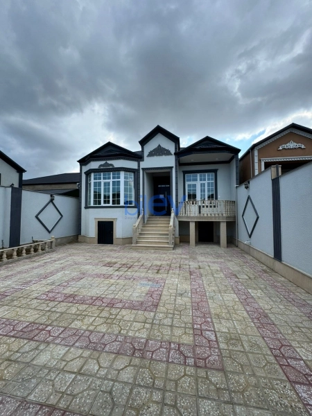 Satış 4 otaqlı Həyət evi  130m², Bakı