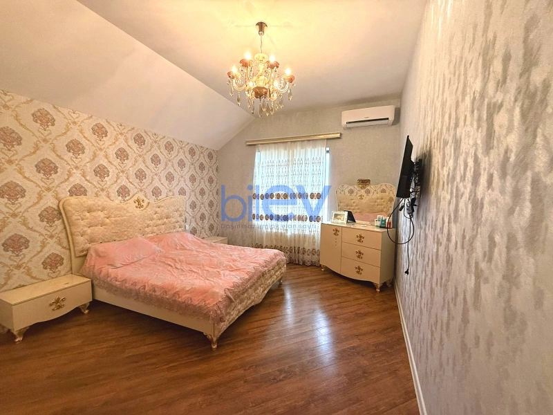 Satış 5 otaqlı Həyət evi  250m², Bakı
