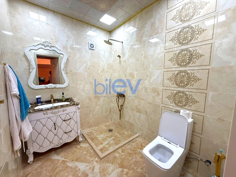 Satış 5 otaqlı Həyət evi  250m², Bakı