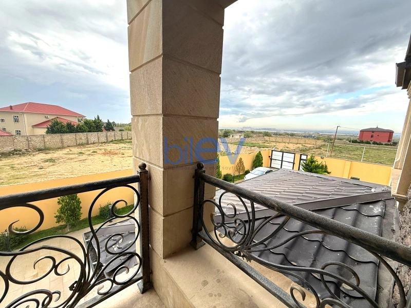 Satış 5 otaqlı Həyət evi  250m², Bakı