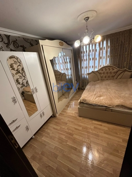 Satış 2 otaqlı Köhnə Tikili bina evi  52m², Bakı