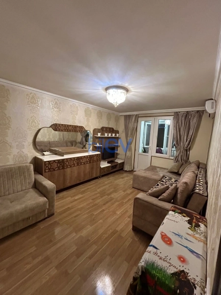 Satış 2 otaqlı Köhnə Tikili bina evi  52m², Bakı