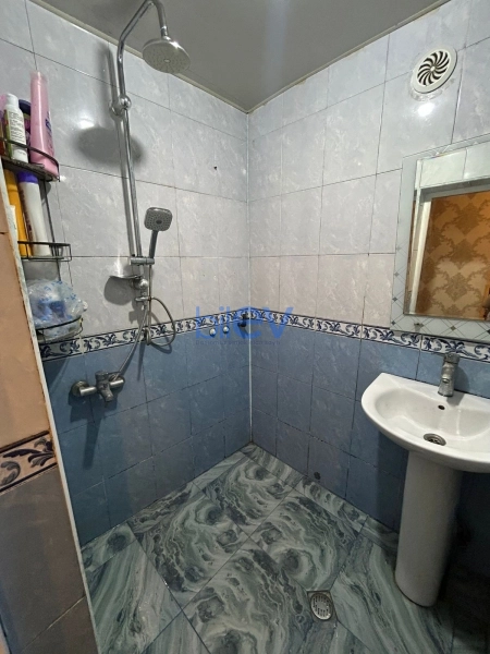 Satış 2 otaqlı Köhnə Tikili bina evi  52m², Bakı