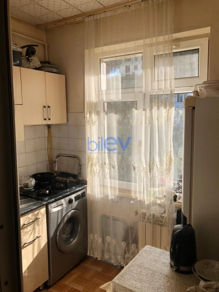 Satış 2 otaqlı Köhnə Tikili bina evi  48m², Bakı